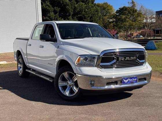 RAM CLASSIC 5.7 V8 GASOLINA LARAMIE CD 4X4 AUTOMÁTICO RAM CLASSIC 5.7 V8 GASOLINA LARAMIE CD 4X4 AUTOMÁTICO